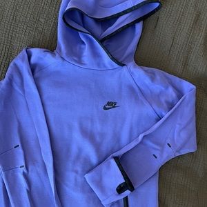 Women’s Nike hoodie